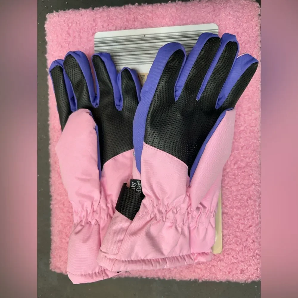 Cozy Pink and Purple Kids Mittens